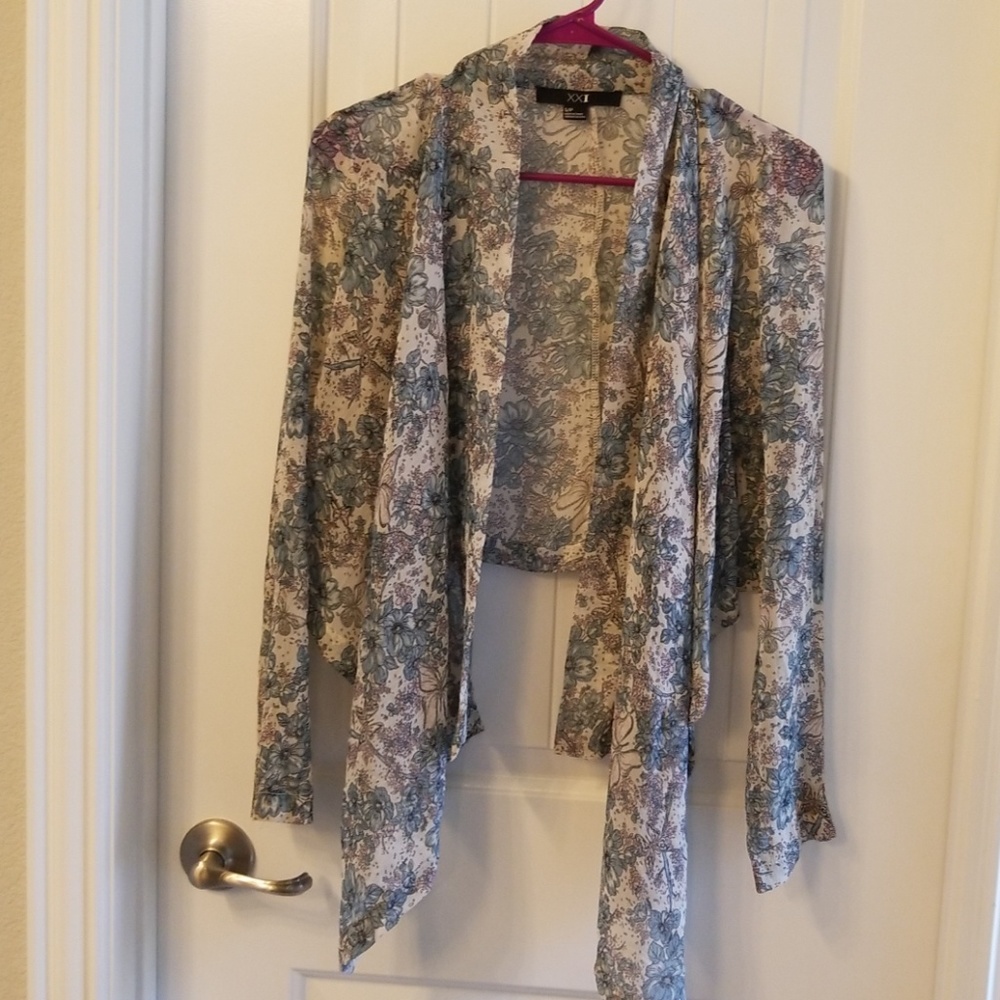 Shawl/cardigan